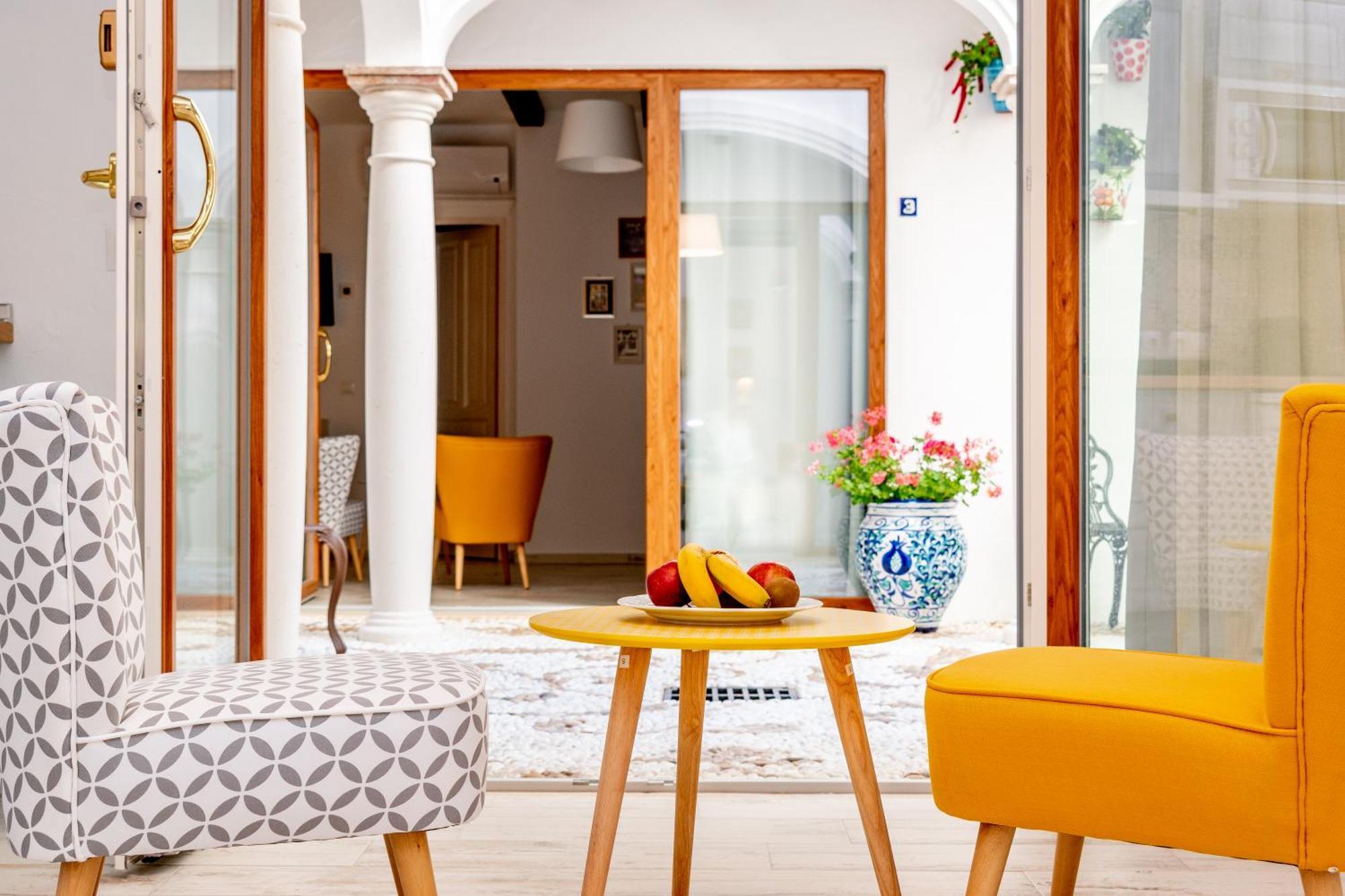Casa Del Patio - Boutique Apartments (Adults Only) Estepona Bagian luar foto